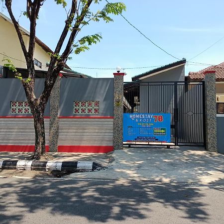Homestay Dan Kost 78 Jepara Exteriör bild