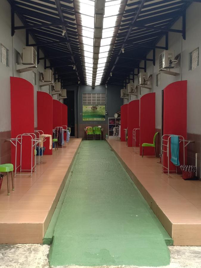 Homestay Dan Kost 78 Jepara Exteriör bild