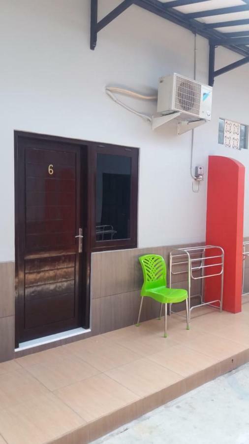 Homestay Dan Kost 78 Jepara Exteriör bild